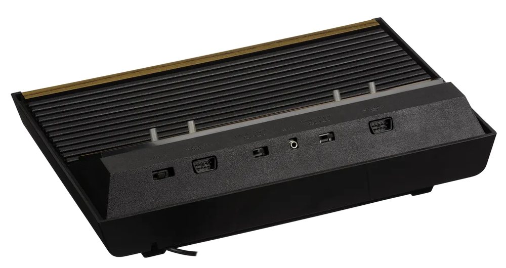 Atari 2600 (Woodgrain)